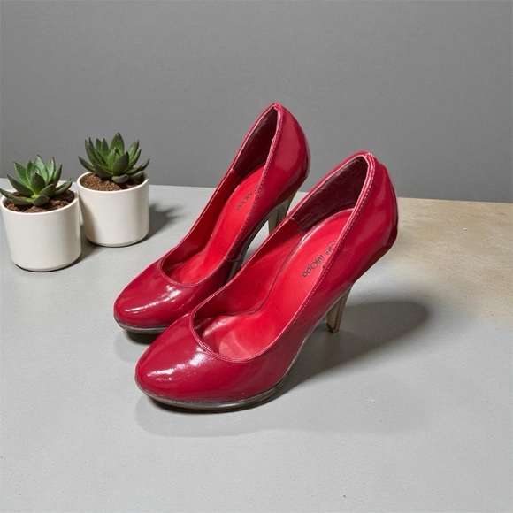 Top Moda Platform Patent Leather High Heels - Picture 4 of 4